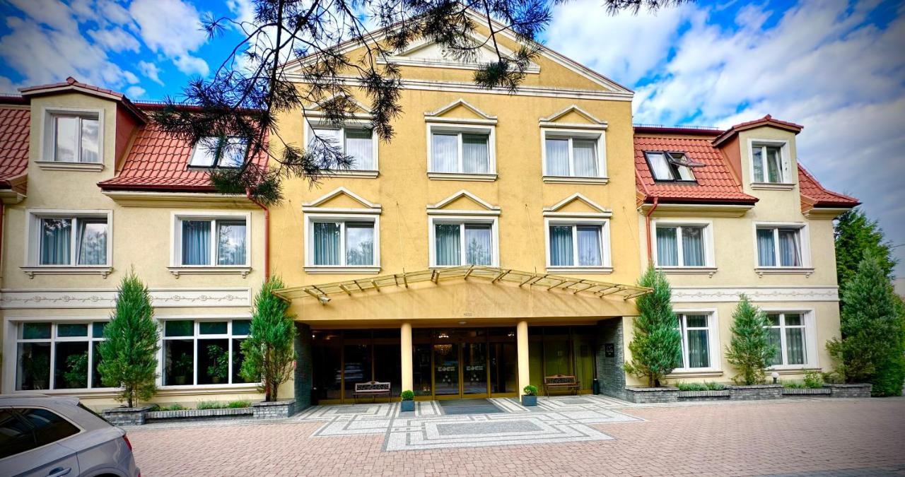 Hotel Koch Кентшин Екстериор снимка