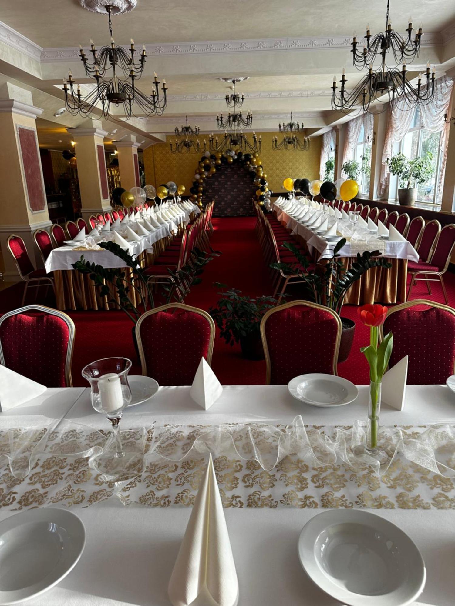 Hotel Koch Кентшин Екстериор снимка